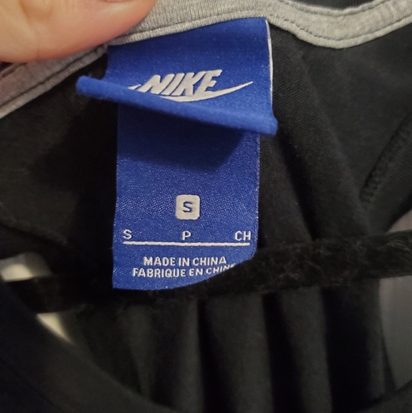 Nike tank - Picture 2 of 4